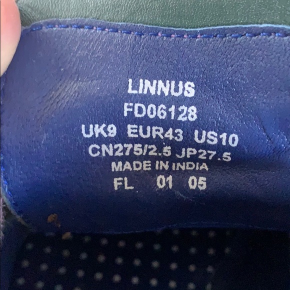 ted baker linnus chukka boots in dark Greek suede - Picture 11 of 11